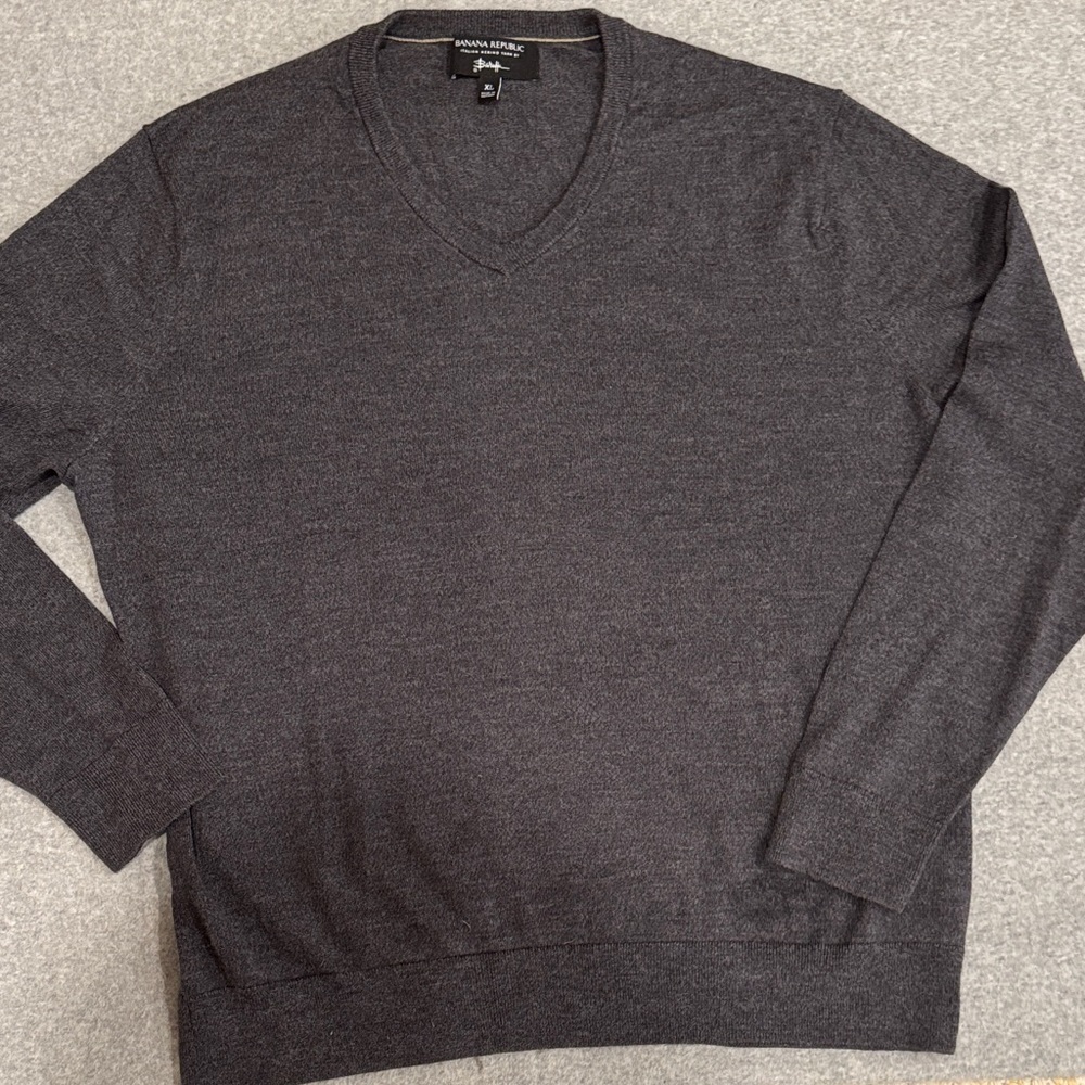 Banana Republic Men's V-Neck Sweater - Dark Gray-XL